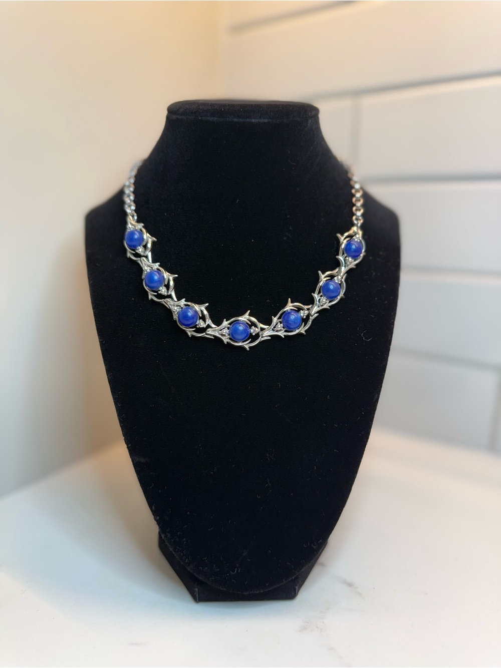 Vintage Blue Cabochon Statement Necklace – Thistle / Botanical Silver Tone - Picture 6 of 10